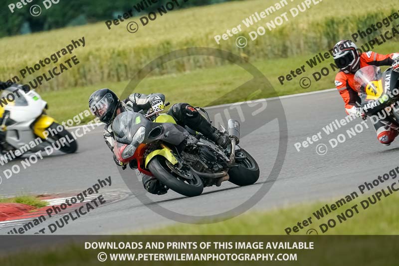 enduro digital images;event digital images;eventdigitalimages;no limits trackdays;peter wileman photography;racing digital images;snetterton;snetterton no limits trackday;snetterton photographs;snetterton trackday photographs;trackday digital images;trackday photos